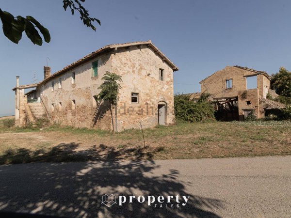 casale in vendita a Monteprandone