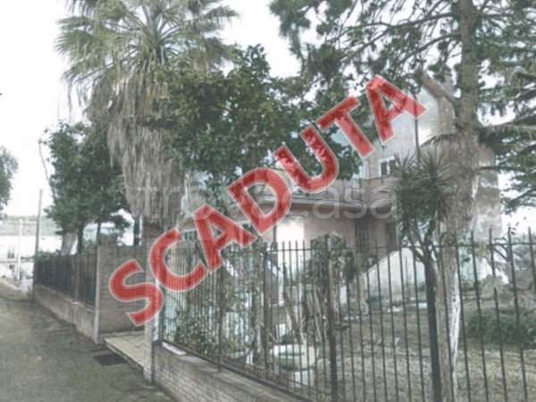 locale commerciale in vendita a Monteprandone