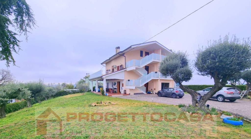 casa indipendente in vendita a Monteprandone