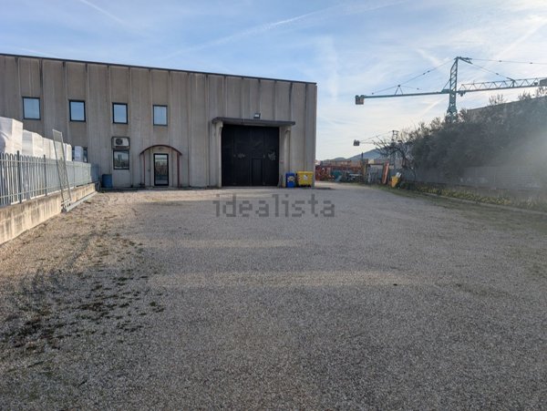 terreno edificabile in vendita a Monteprandone in zona Centobuchi