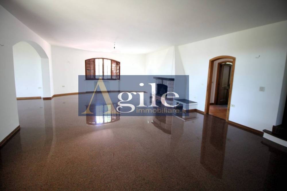 casa indipendente in vendita a Monteprandone in zona Centobuchi