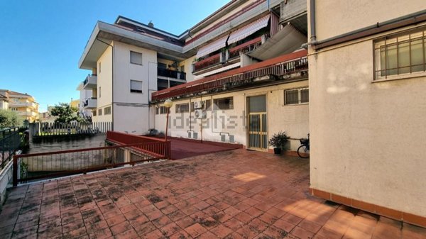 appartamento in vendita a Monteprandone in zona Centobuchi