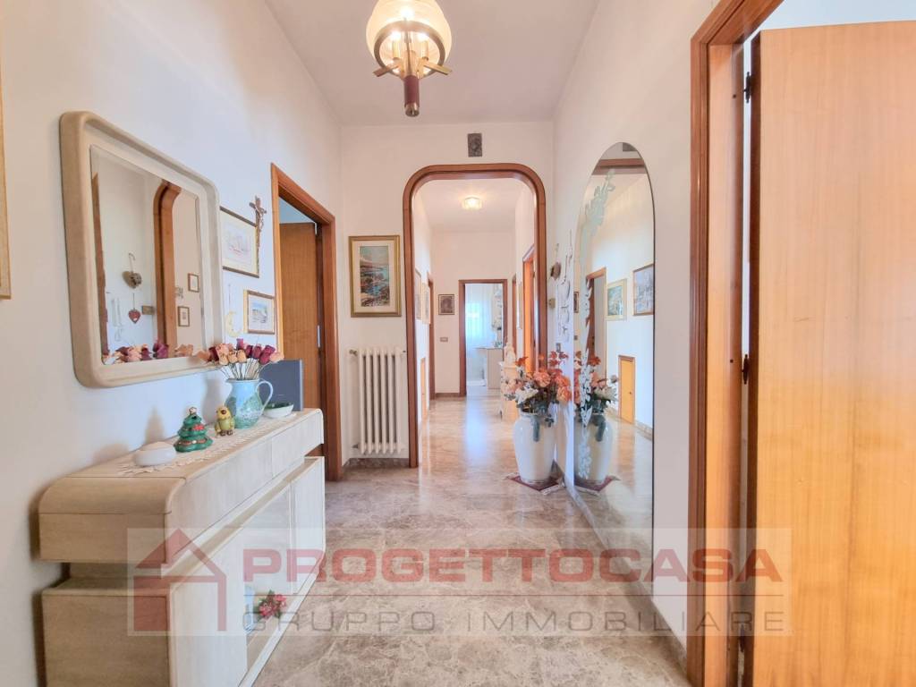 appartamento in vendita a Monteprandone in zona Centobuchi