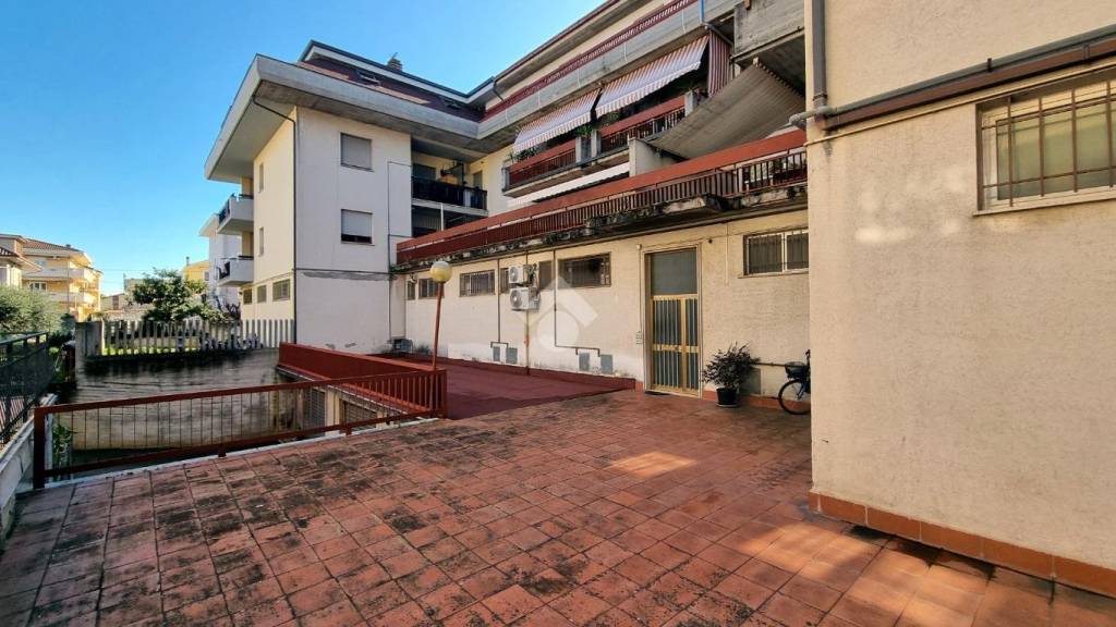 appartamento in vendita a Monteprandone in zona Centobuchi