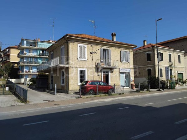 appartamento in vendita a Monteprandone in zona Centobuchi