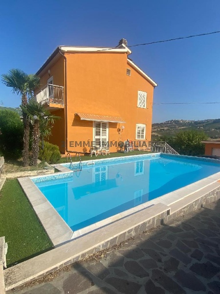 casa indipendente in vendita a Monteprandone