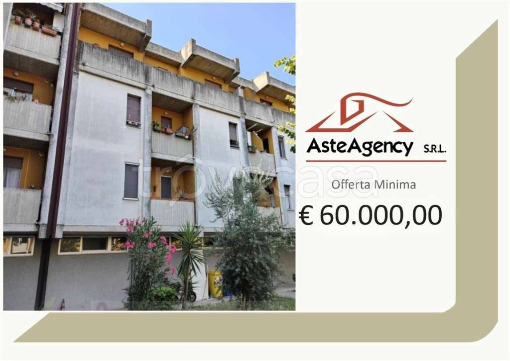 appartamento in vendita a Monteprandone in zona Centobuchi