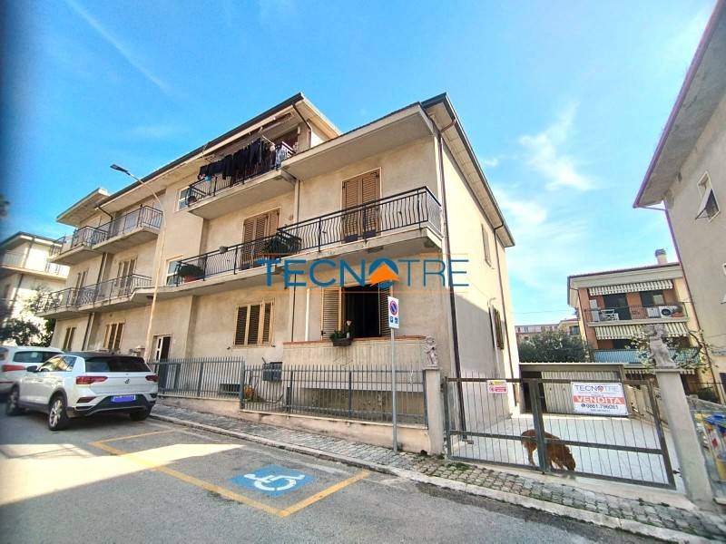 appartamento in vendita a Monteprandone in zona Centobuchi