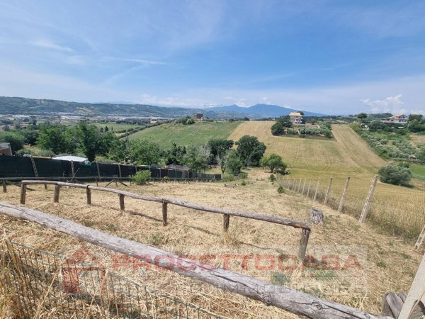 casa indipendente in vendita a Monteprandone