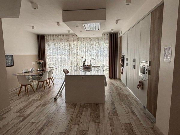 casa indipendente in vendita a Monteprandone in zona Centobuchi