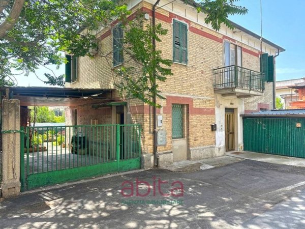 casa indipendente in vendita a Monteprandone in zona Centobuchi