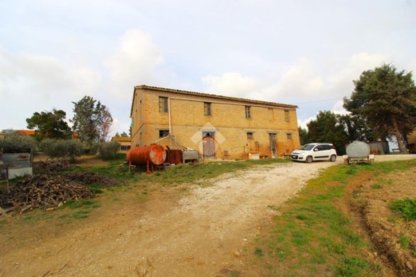 casa indipendente in vendita ad Offida