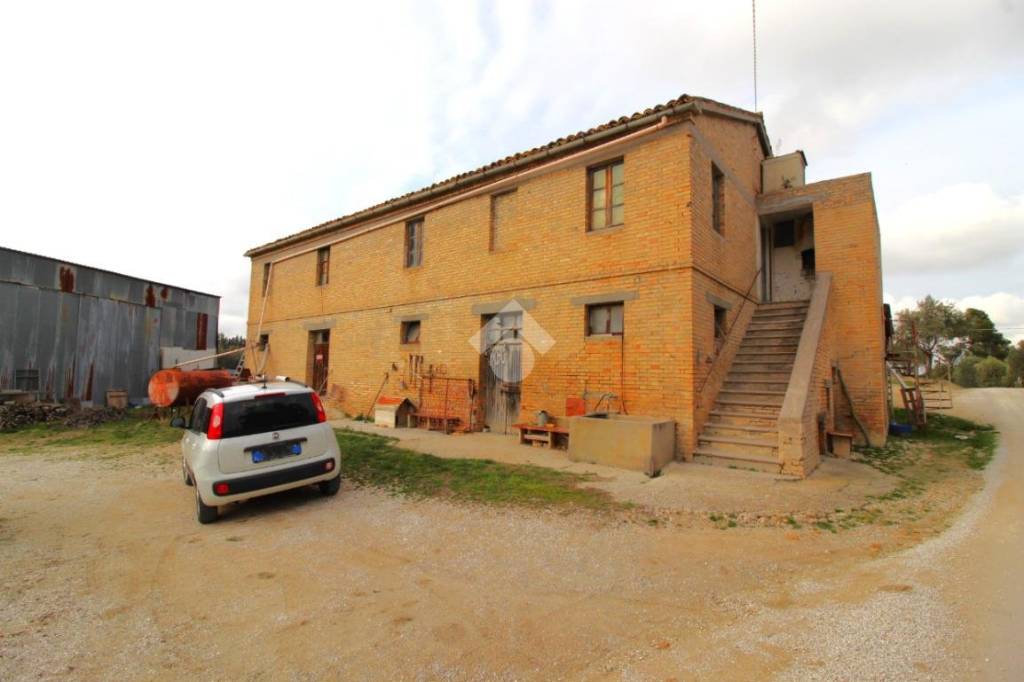 casa indipendente in vendita ad Offida