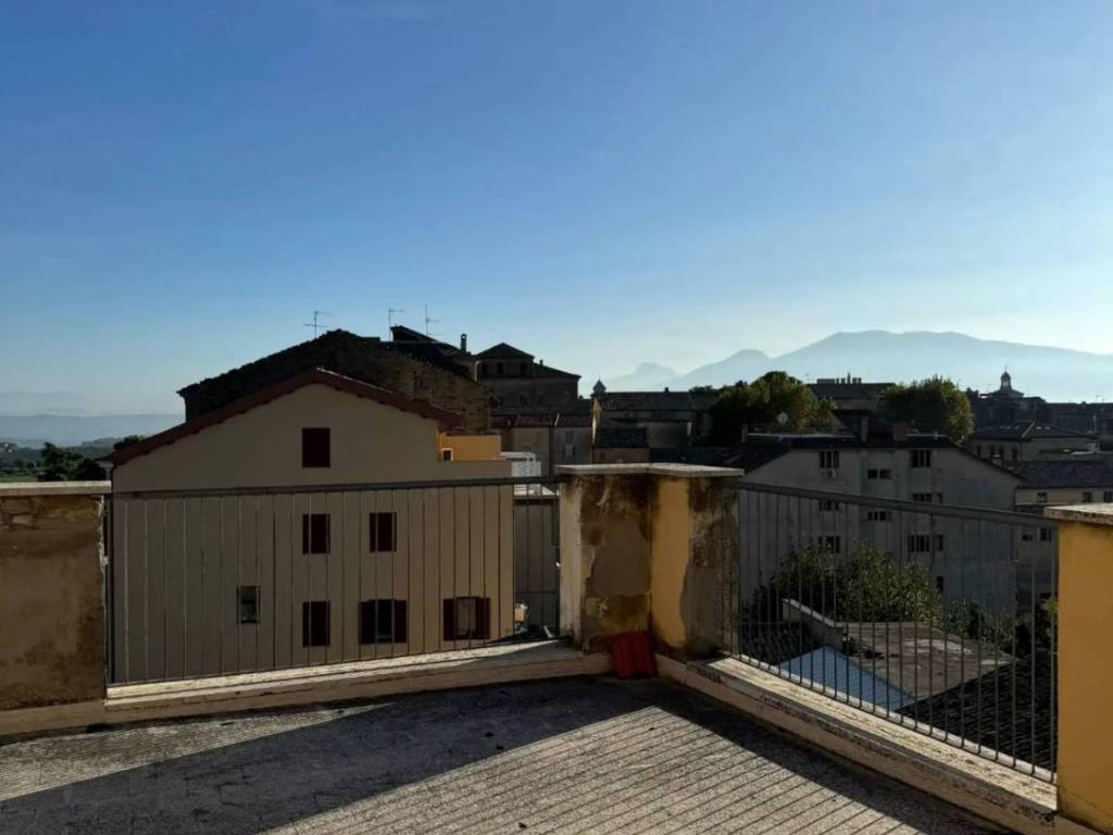 appartamento in vendita ad Offida