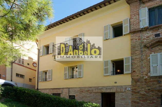 casa indipendente in vendita ad Offida