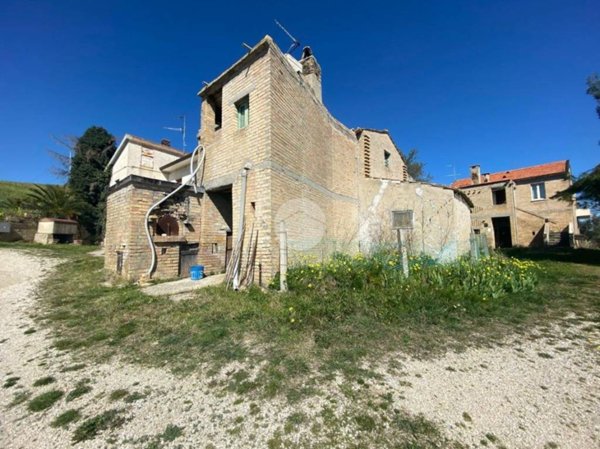 casa indipendente in vendita ad Offida