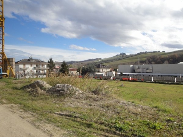 terreno edificabile in vendita ad Offida