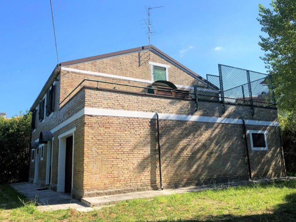 casa indipendente in vendita ad Offida