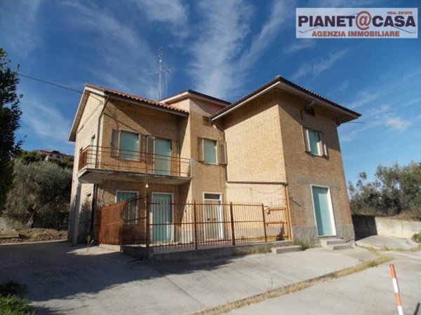 casa indipendente in vendita ad Offida