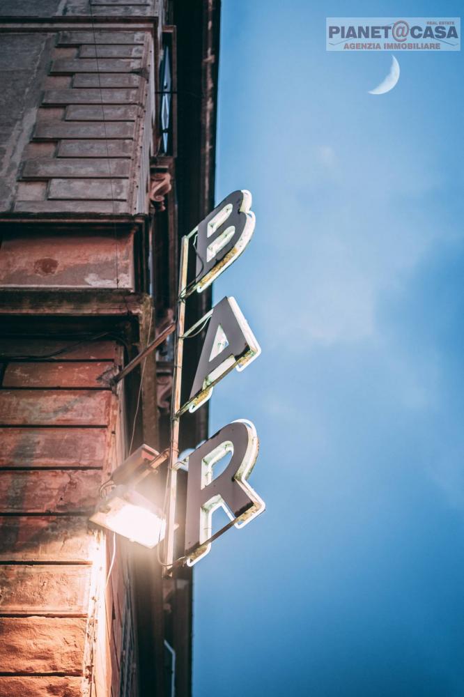 negozio in vendita ad Offida