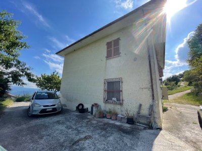 casa indipendente in vendita ad Offida