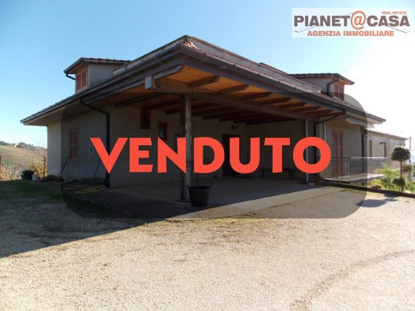 casa indipendente in vendita ad Offida