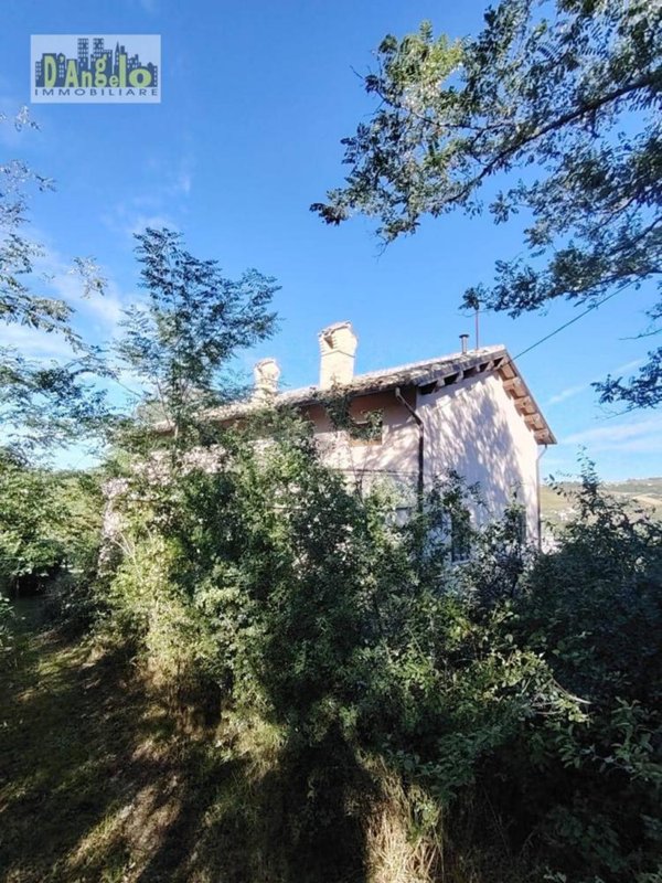 casa indipendente in vendita ad Offida