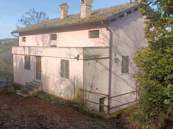 casa indipendente in vendita ad Offida