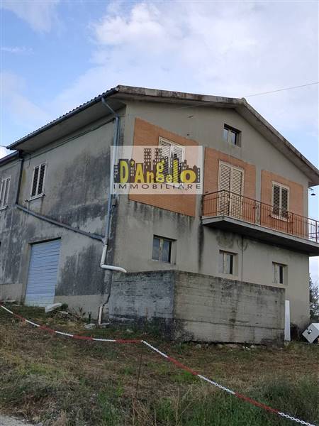 casa indipendente in vendita ad Offida