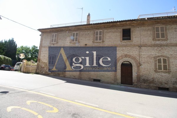 casa indipendente in vendita ad Offida