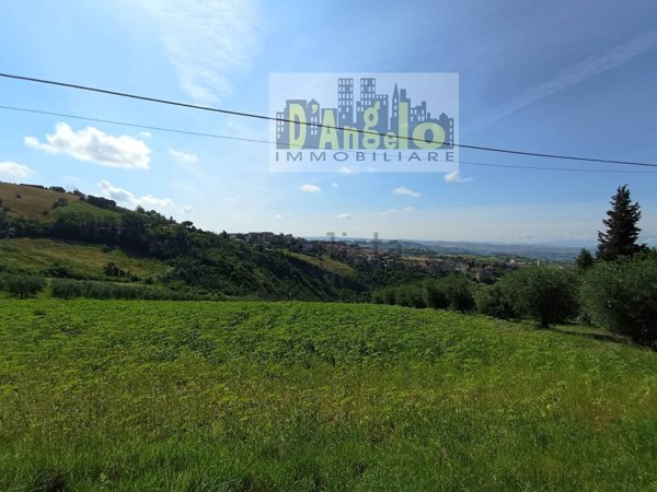 casa indipendente in vendita ad Offida