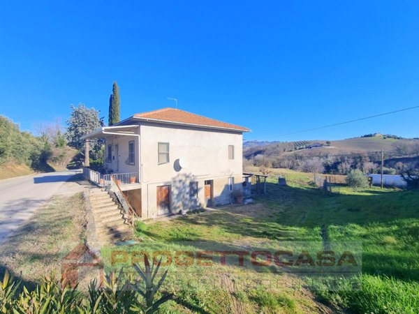 casa indipendente in vendita ad Offida