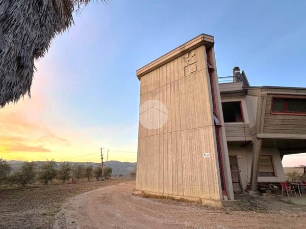 casa indipendente in vendita ad Offida