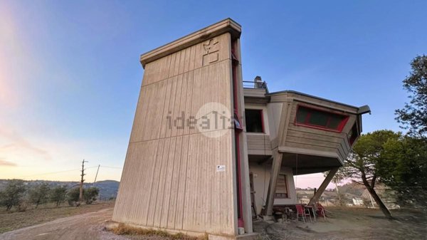 casa indipendente in vendita ad Offida in zona San Barnaba