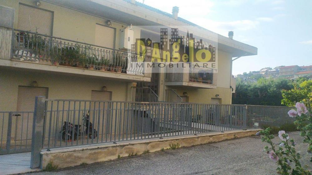 appartamento in vendita ad Offida in zona San Barnaba