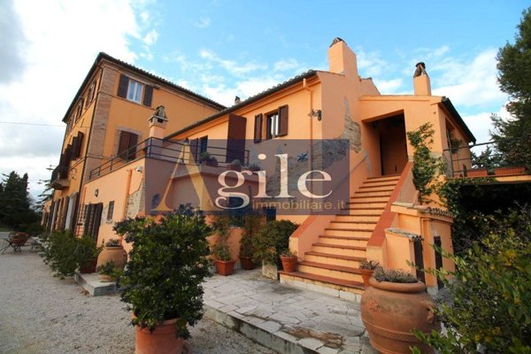 villa in vendita ad Offida in zona Borgo Miriam