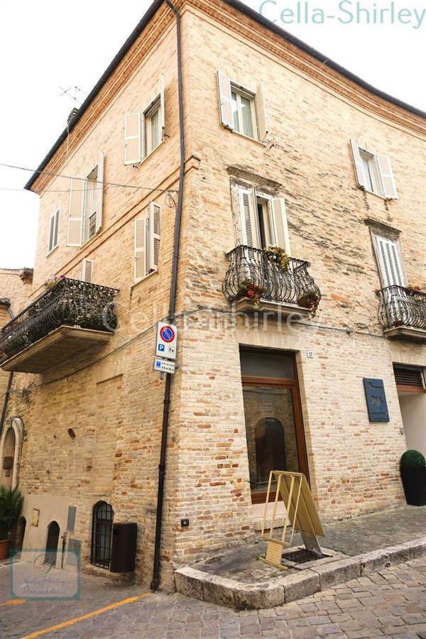 casa semindipendente in vendita ad Offida in zona San Barnaba
