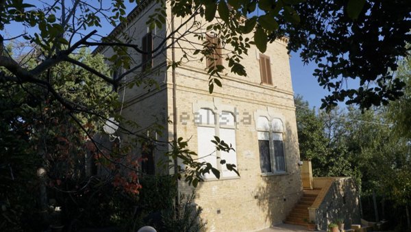 appartamento in vendita ad Offida