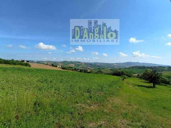terreno in vendita ad Offida in zona San Barnaba