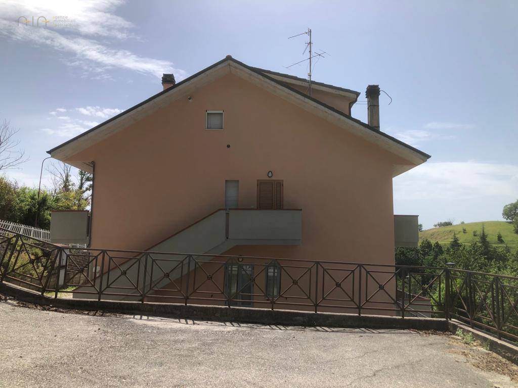 appartamento in vendita a Palmiano