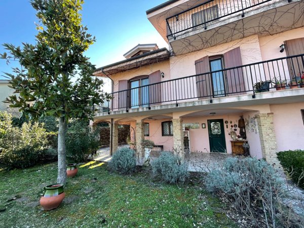 casa indipendente in vendita a Ripatransone