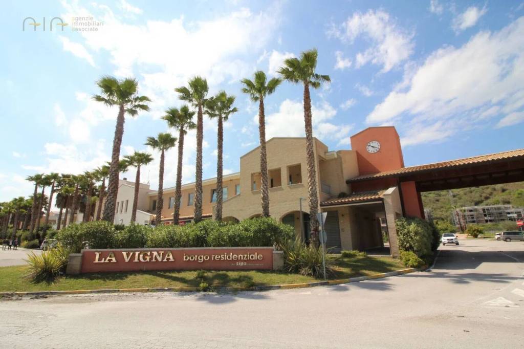 terreno edificabile in vendita a Ripatransone