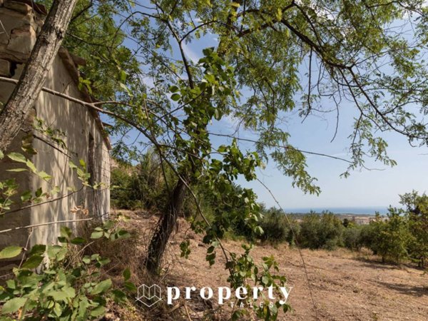 casa indipendente in vendita a Ripatransone