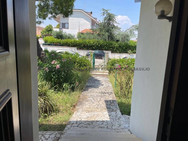 casa indipendente in vendita a Ripatransone