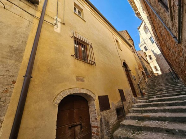 casa indipendente in vendita a Ripatransone