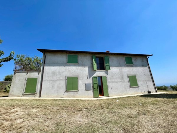 casa indipendente in vendita a Ripatransone