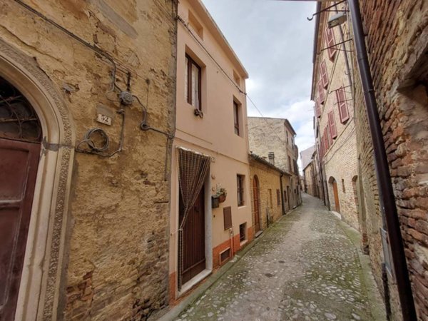 casa indipendente in vendita a Ripatransone
