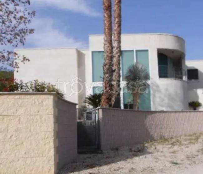 casa indipendente in vendita a Ripatransone in zona San Salvatore