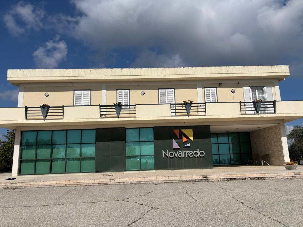 locale commerciale in vendita a Ripatransone