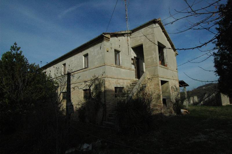 casa indipendente in vendita a Ripatransone